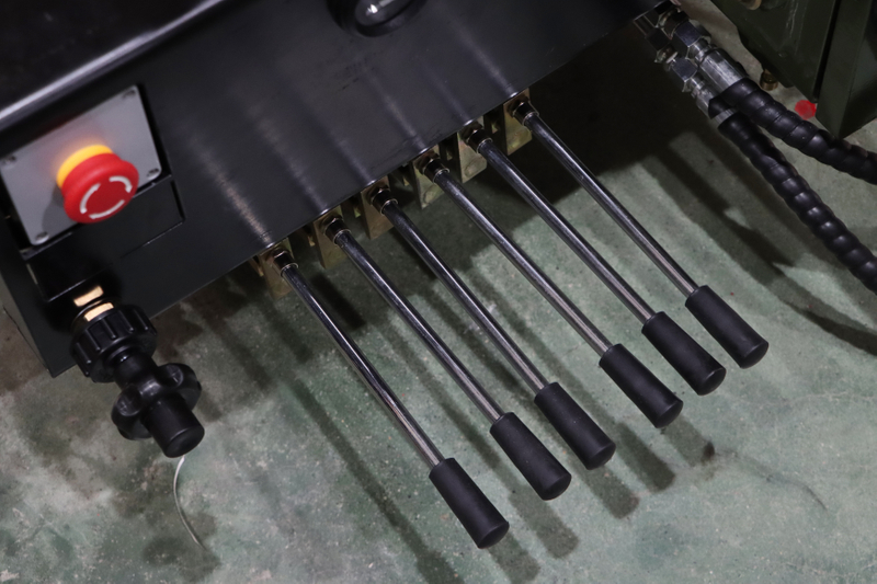 3.2 Ton Knuckle Boom Truck Mounted Crane