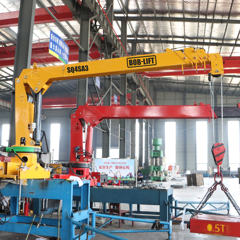 4 Ton Telescopic Boom Truck Mounted Crane