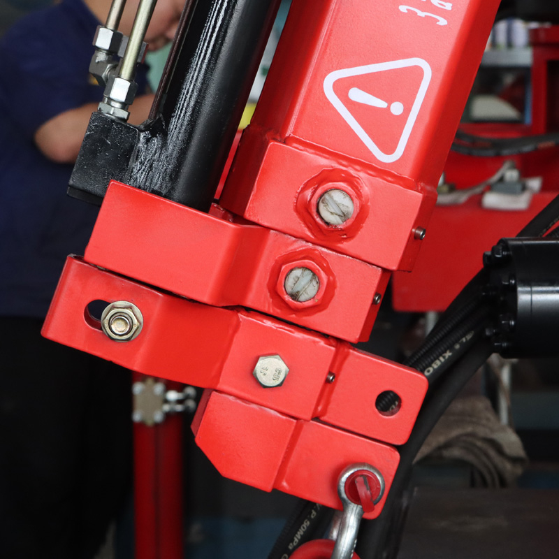 800 kg Pickup Crane Without Outriggers