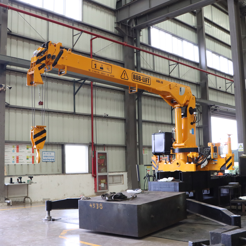 6.3 Ton Telescopic Boom Truck Mounted Crane