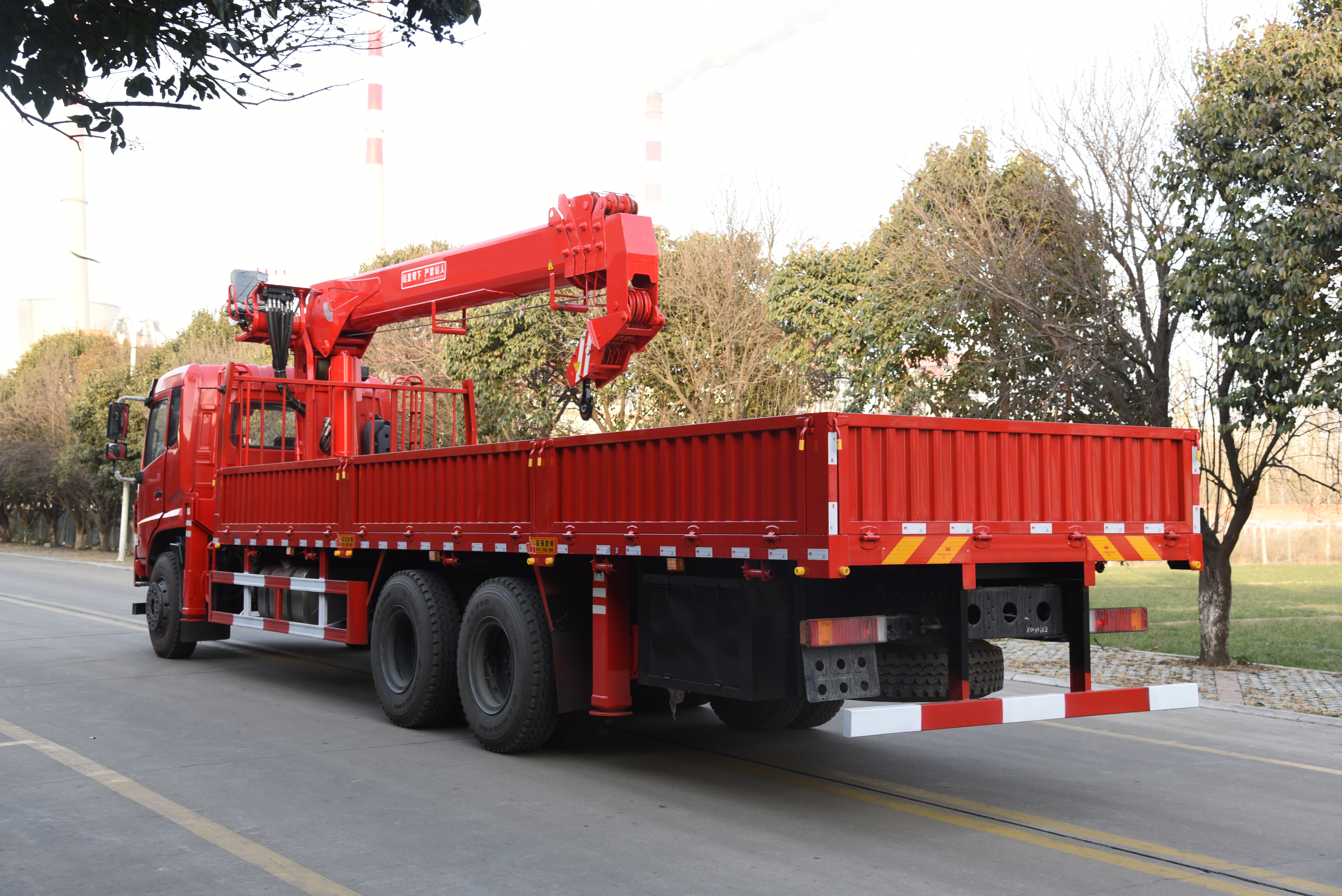 Top 6 Advantages of Truck-Mounted Cranes for Transport