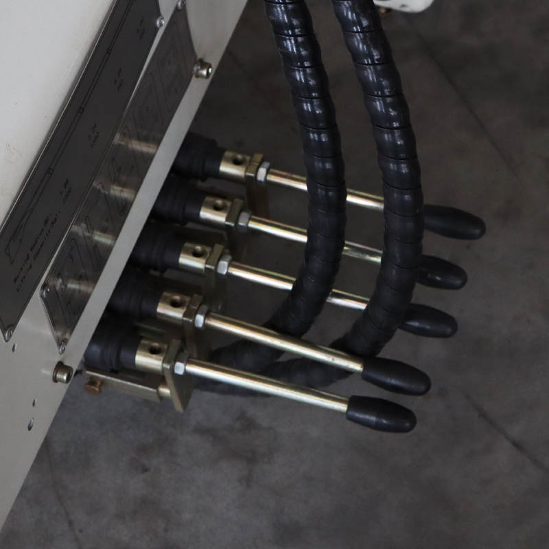 2 Ton Knuckle Boom Truck Mounted Crane