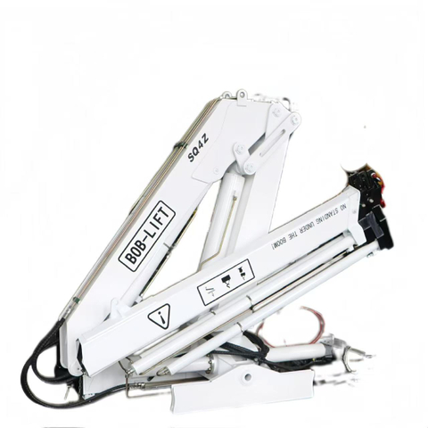 4 Ton Knuckle Boom Truck Mounted Crane