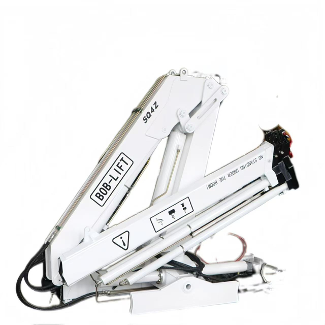 4 Ton Knuckle Boom Truck Mounted Crane