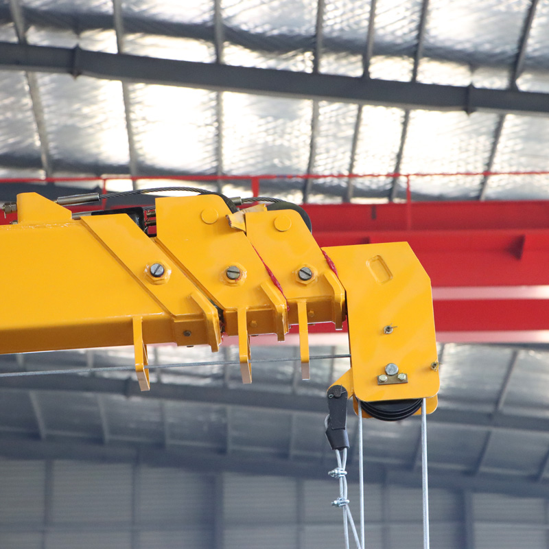 4 Ton Telescopic Boom Truck Mounted Crane