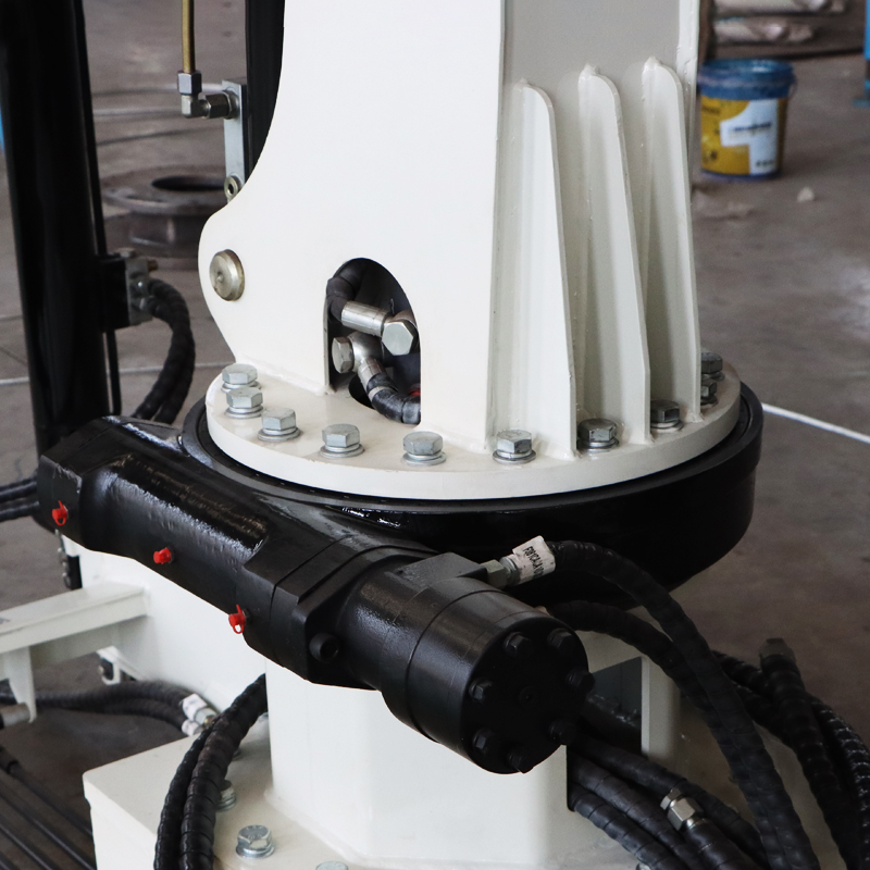 2 Ton Knuckle Boom Truck Mounted Crane