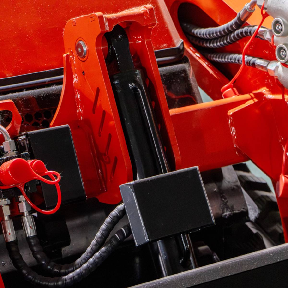 bl-t1000-h-auxiliary-hydraulic-quick-couplers.jpg