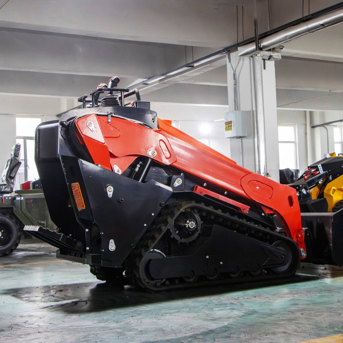 bl-t1000-h-rubber-track-undercarriage-side.jpg